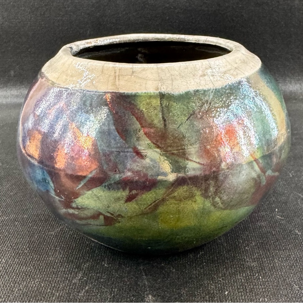 Iridescent Raku Pottery Vase Bowl Artist Signed 4” Diameter - Picture 2 of 8